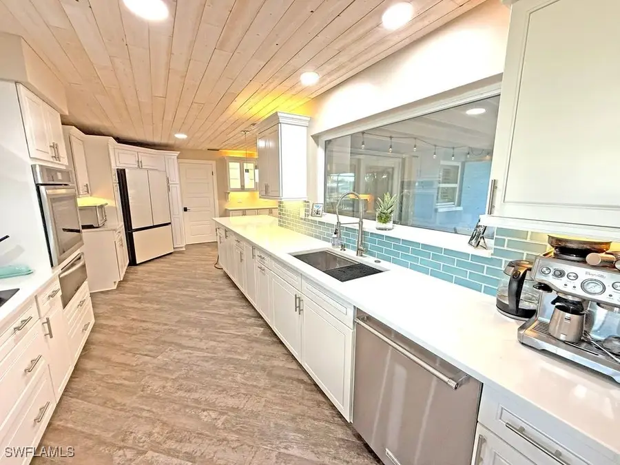 2818 SE 17th Place, Cape Coral, FL 33904 - Image #3