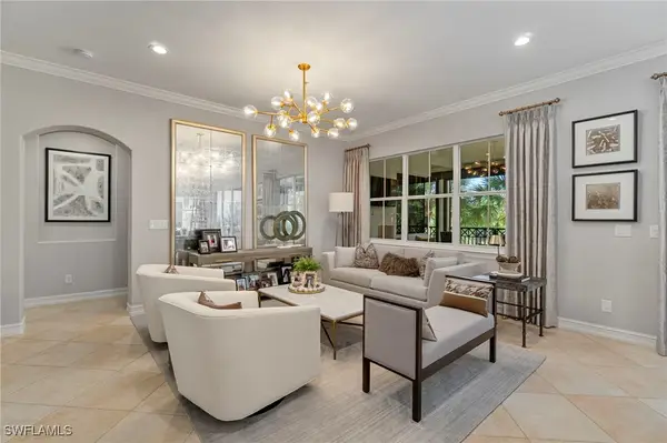 2864 Tiburon Boulevard E #102, Naples, FL 34109