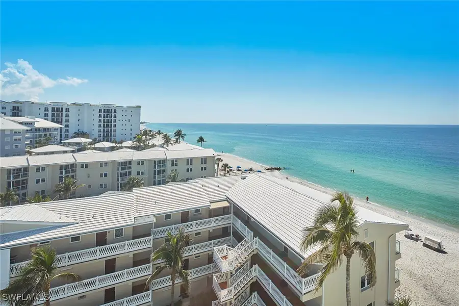 1919 Gulf Shore Boulevard N #804, Naples, FL 34102 - Image #3