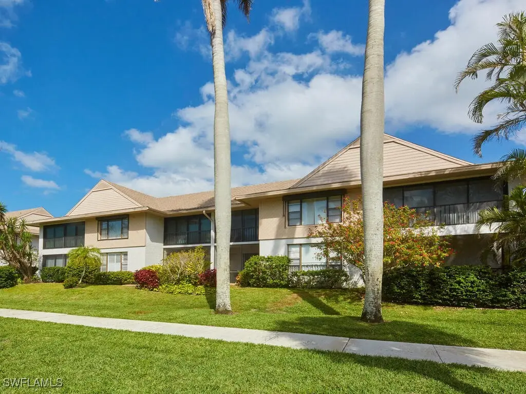 415 10th Avenue S #7, Naples, FL 34102 - Image #1