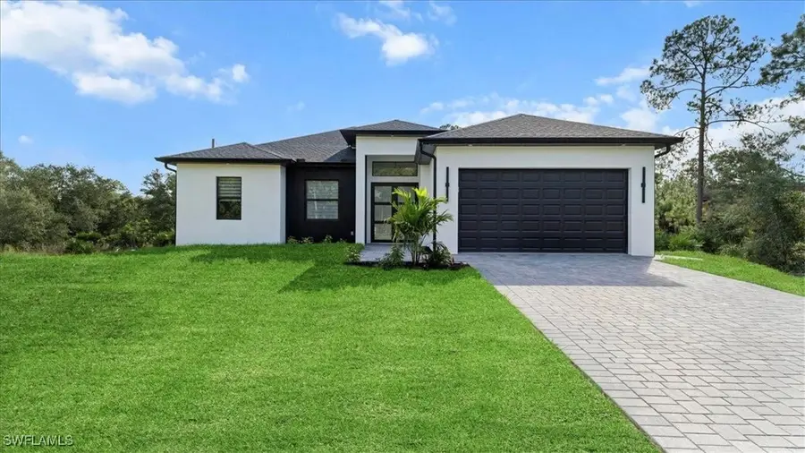 1017 Wellington Avenue, Lehigh Acres, FL 33972 - Image #2