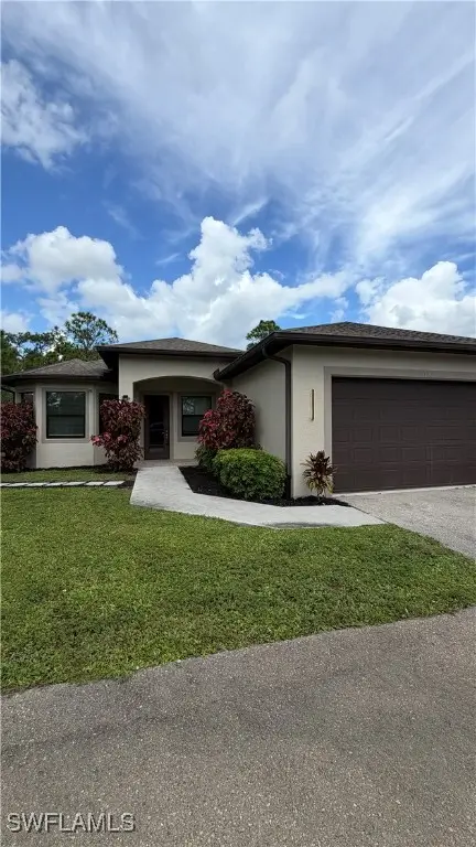 2725 56th Avenue Ne, Naples, FL 34120 - Image #2