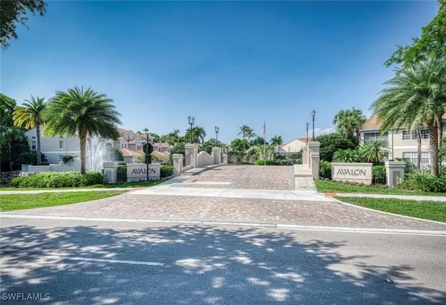 8370 Excalibur Circle #J4, Naples, FL 34108 - Image #2