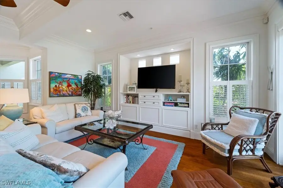 215 5th Street S, Naples, FL 34102 - Image #2