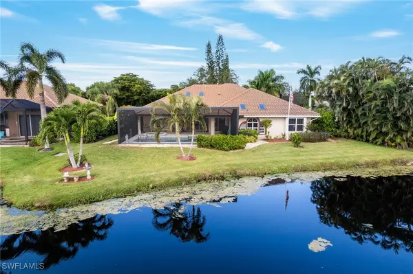 9895 El Greco Circle, Bonita Springs, FL 34135