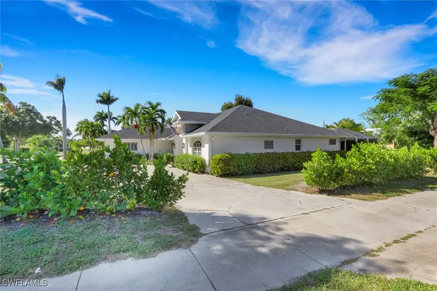 1377 Coconut Drive, Fort Myers, FL 33901 - Image #3
