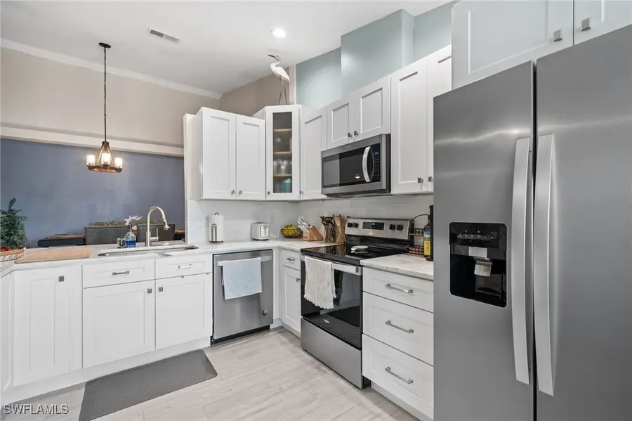 17611 Marco Island Lane, Fort Myers, FL 33908 - Image #3