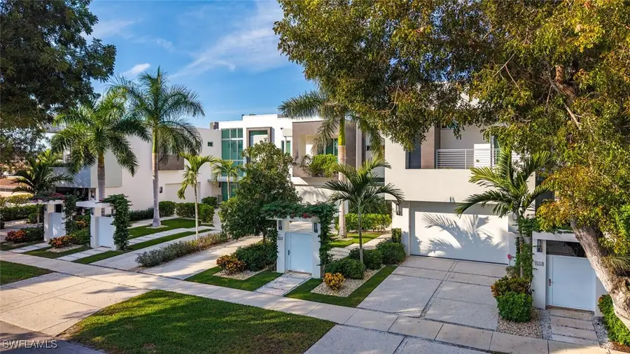 1559 Chesapeake Avenue, Naples, FL 34102 - Image #2