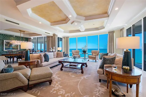 4351 Gulf Shore Boulevard N #15S, Naples, FL 34103