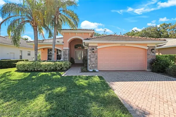 12910 Silverthorn Court, Bonita Springs, FL 34135