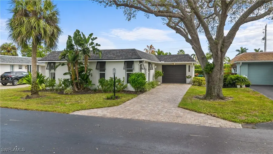 260 Lanchester Court #36, Naples, FL 34112 - Image #2