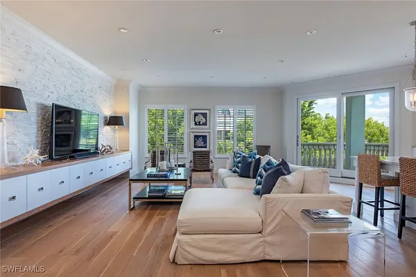 750 11th Street S #C, Naples, FL 34102