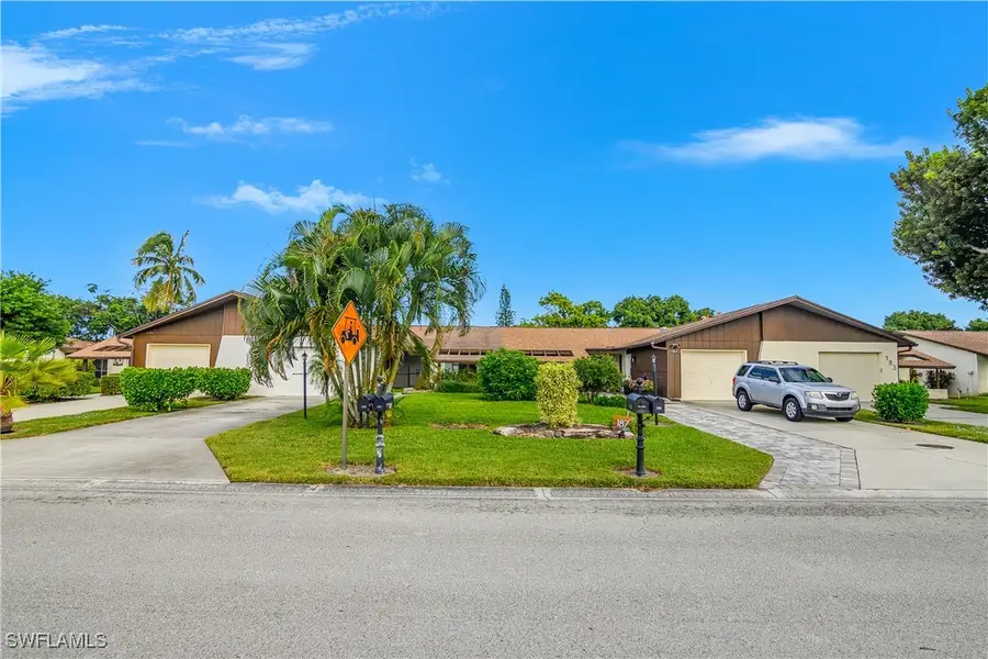 191 Round Key Circle #D2, Naples, FL 34112 - Image #3