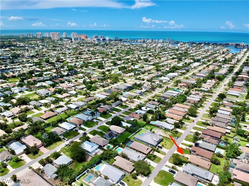 755 106th Avenue N, Naples, FL 34108 - Image #1