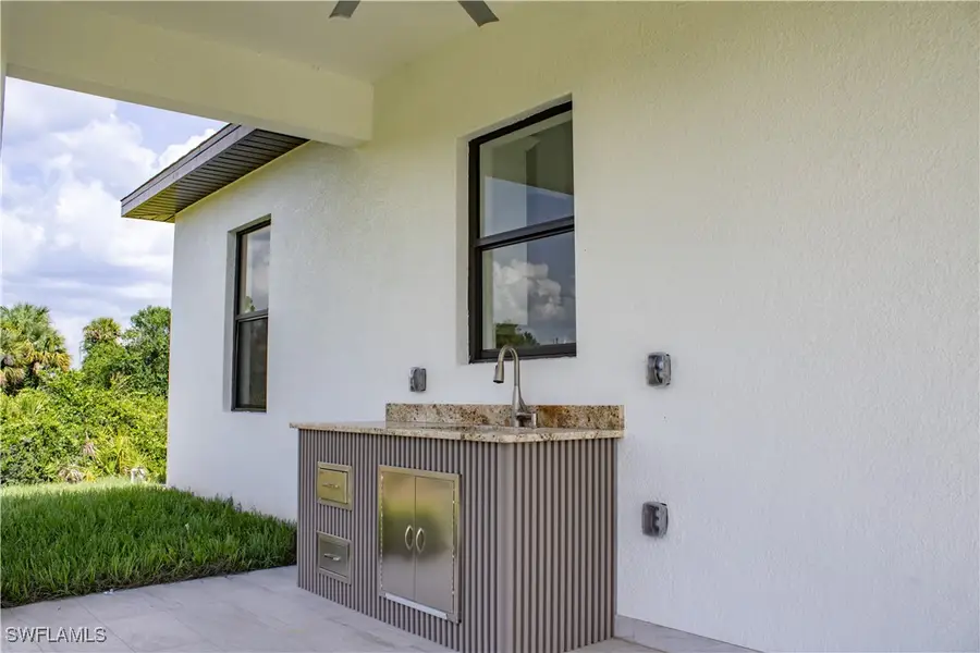 3202 72nd Street W, Lehigh Acres, FL 33971 - #3