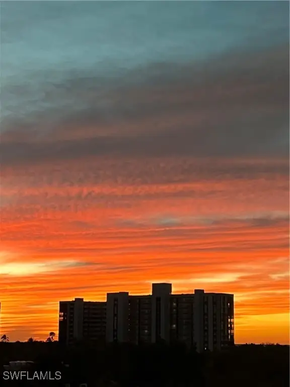 285 Grande Way #401, Naples, FL 34110 - Image #2