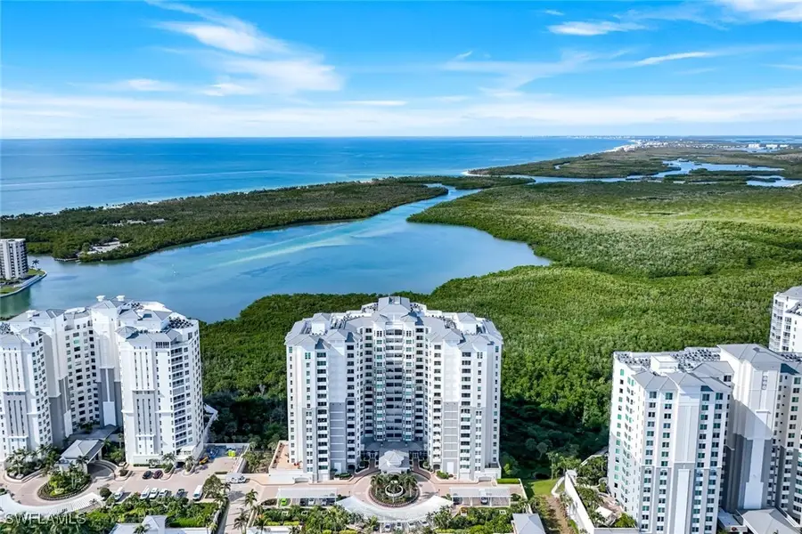 285 Grande Way #401, Naples, FL 34110 - Image #3