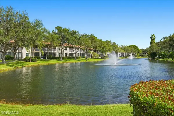 900 Diamond Circle #905, Naples, FL 34110