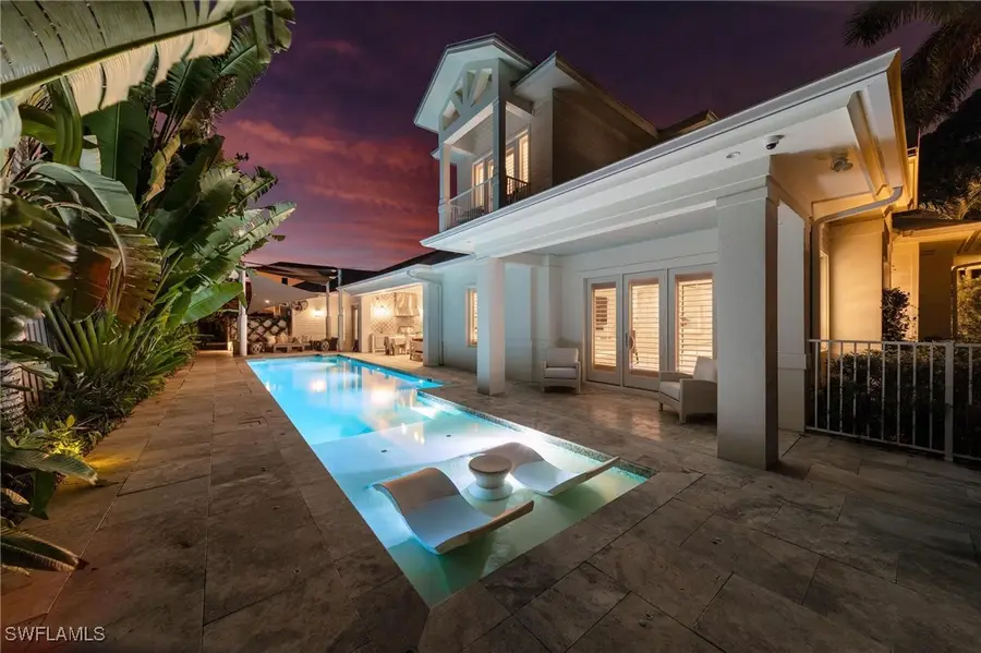 550 4th Avenue N, Naples, FL 34102 - Image #2