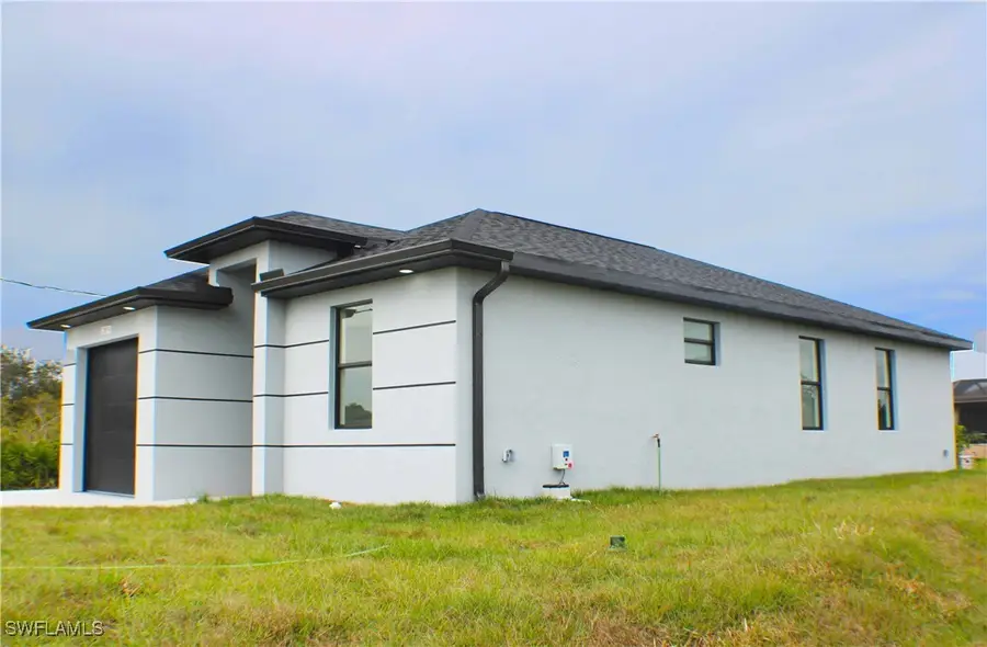 2814 68th Street W, Lehigh Acres, FL 33971 - Image #2