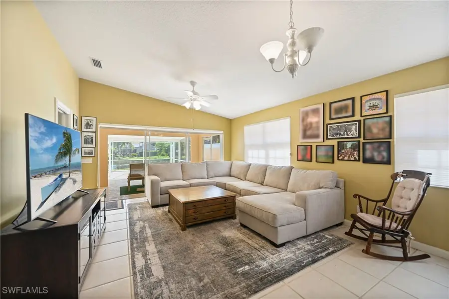 4910 Kingston Way, Naples, FL 34119 - Image #2