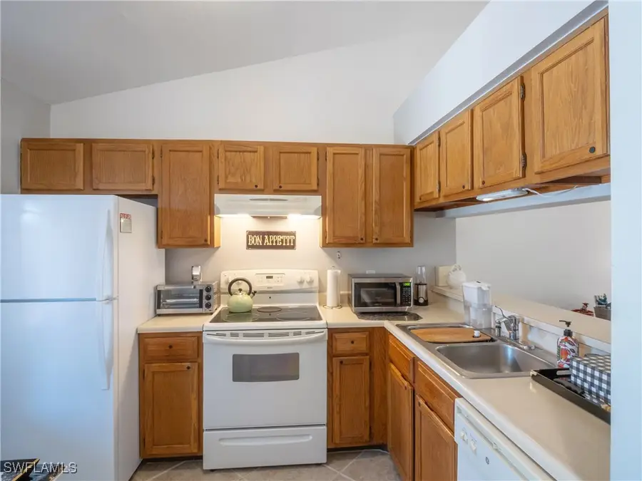 5857 Rattlesnake Hamm Road #204, Naples, FL 34113 - Image #2