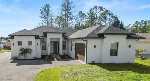 2740 35th Avenue Ne, Naples, FL 34120