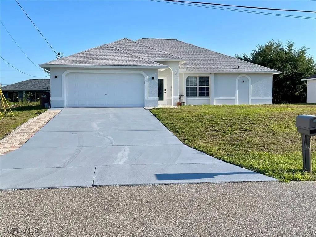 846 SW 15th Street, Cape Coral, FL 33991 - Image #1