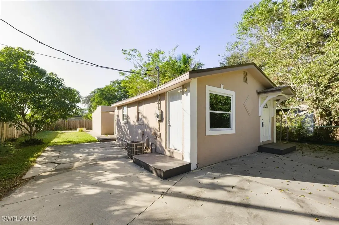 2480 Andrew Drive, Naples, FL 34112 - Image #1