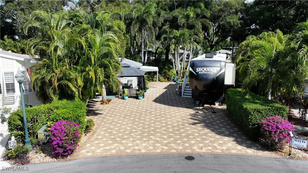 5651 Maplewood Court, Fort Myers, FL 33905 - Image #1