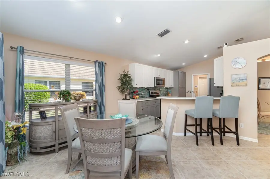 15176 Palm Isle Drive, Fort Myers, FL 33919 - Image #2