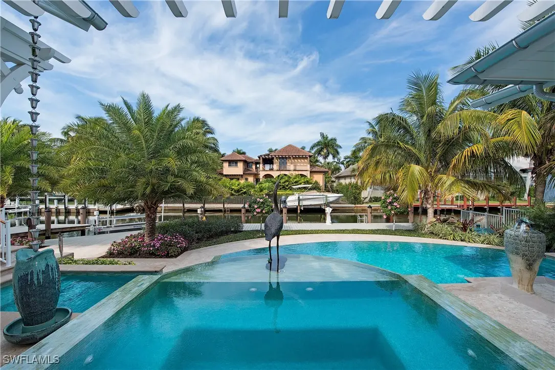 461 16th Avenue S, Naples, FL 34102 - Image #1