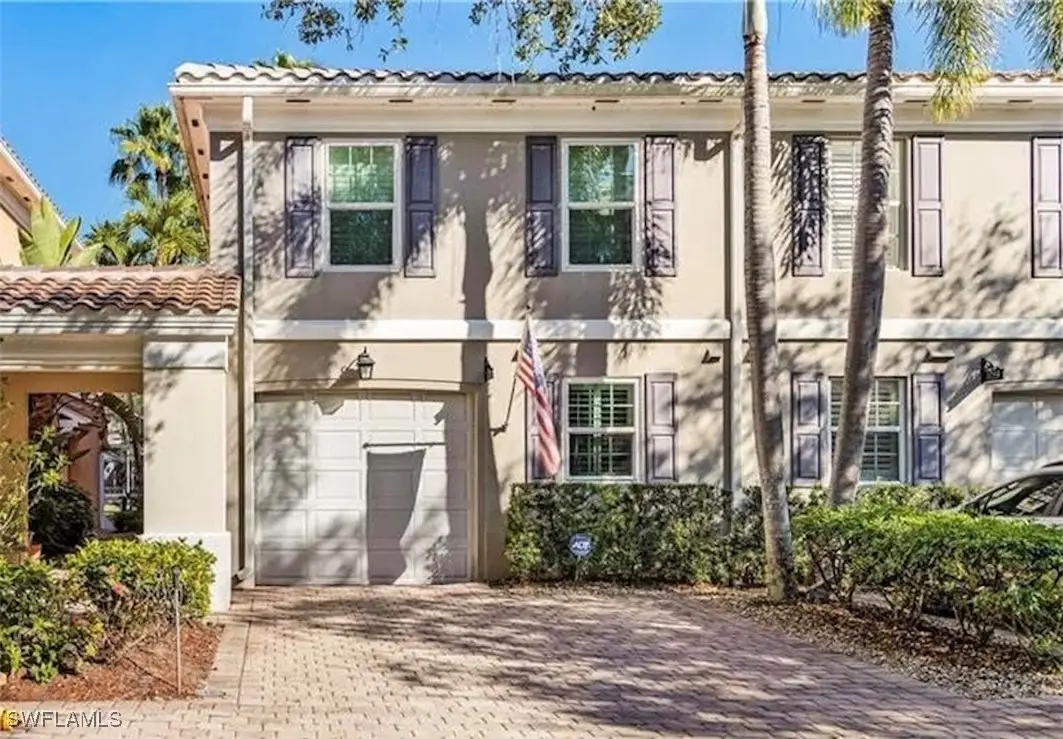 5733 Cove Circle, Naples, FL 34119 - Image #1