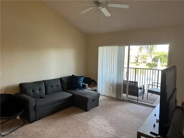 1205 Wildwood Lakes Boulevard #5, Naples, FL 34104