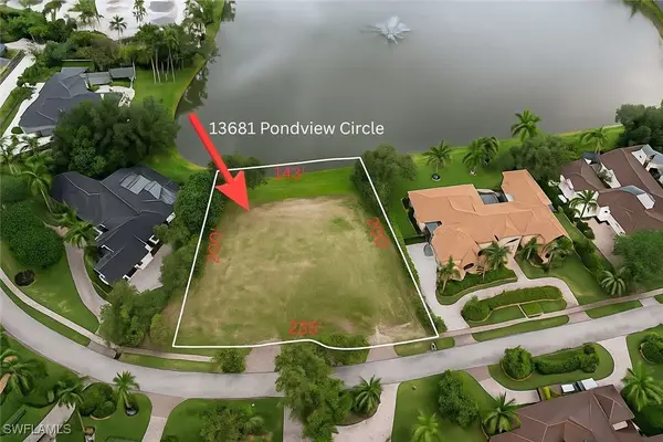 13681 Pondview Circle, Naples, FL 34119