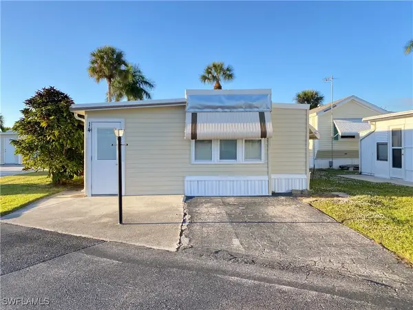 14 Pearl Drive #14P, Naples, FL 34114