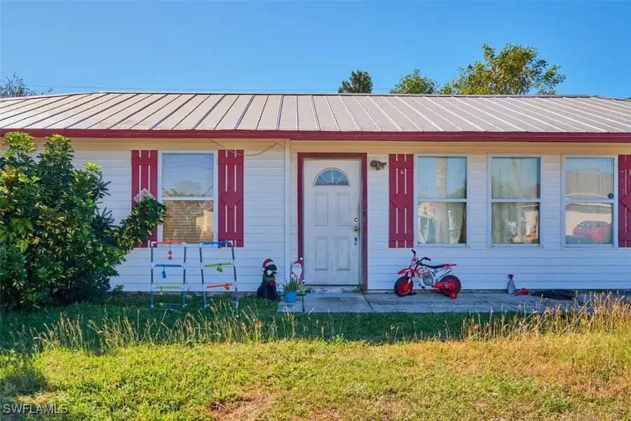 706 SW 31st Street, Cape Coral, FL 33914 - Image #2