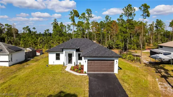 2573 37th Avenue Ne, Naples, FL 34120