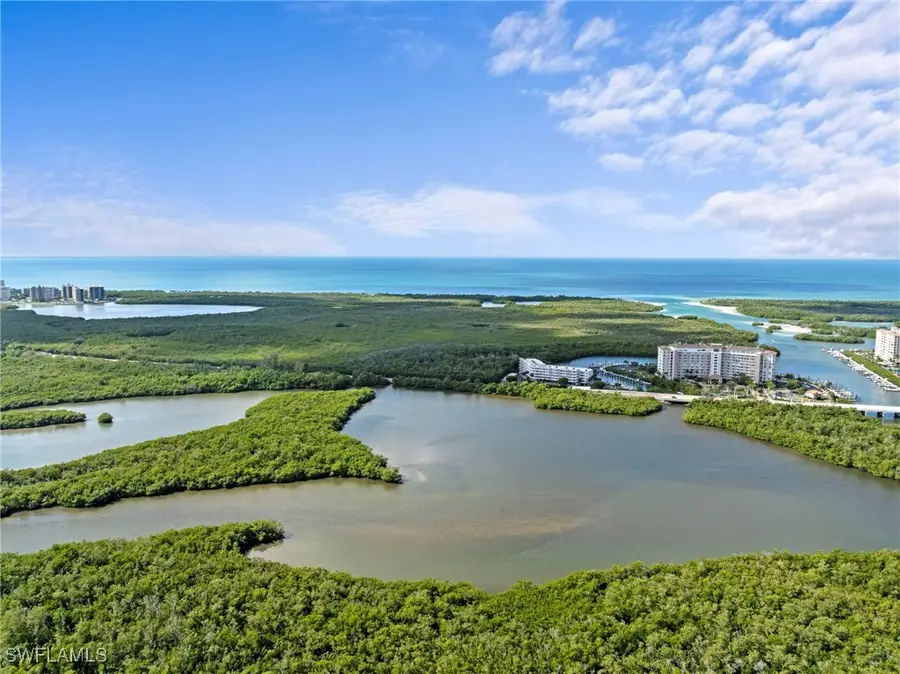 445 Cove Tower Drive #702, Naples, FL 34110 - Image #3