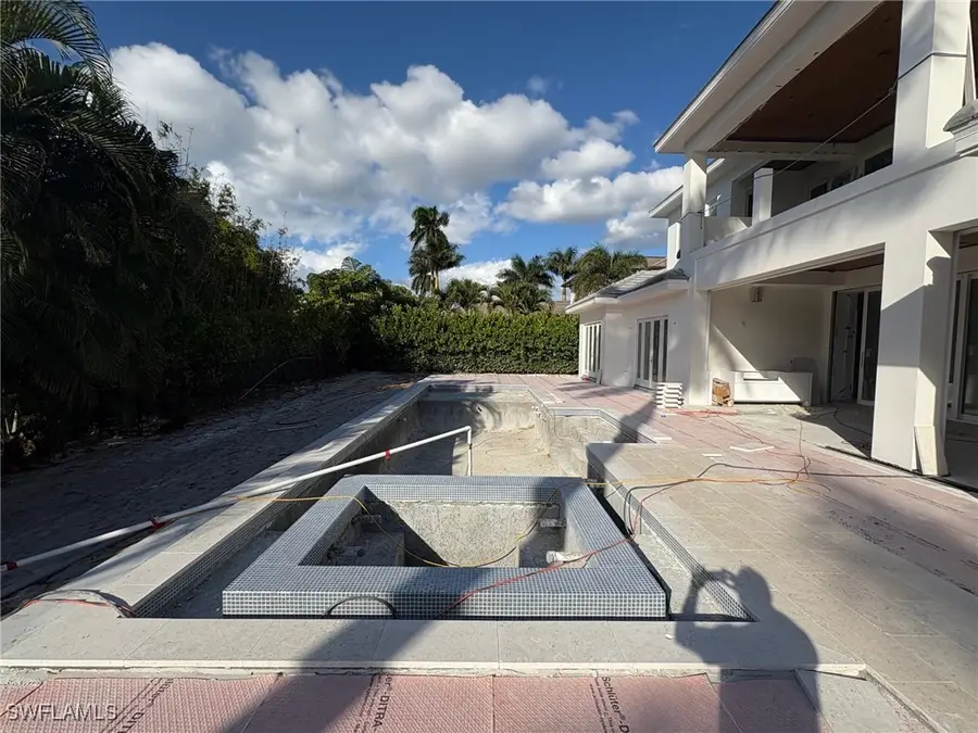 1985 Crayton Road, Naples, FL 34102 - Image #3