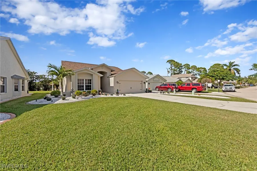 18040 Horseshoe Bay Circle, Fort Myers, FL 33967 - Image #3