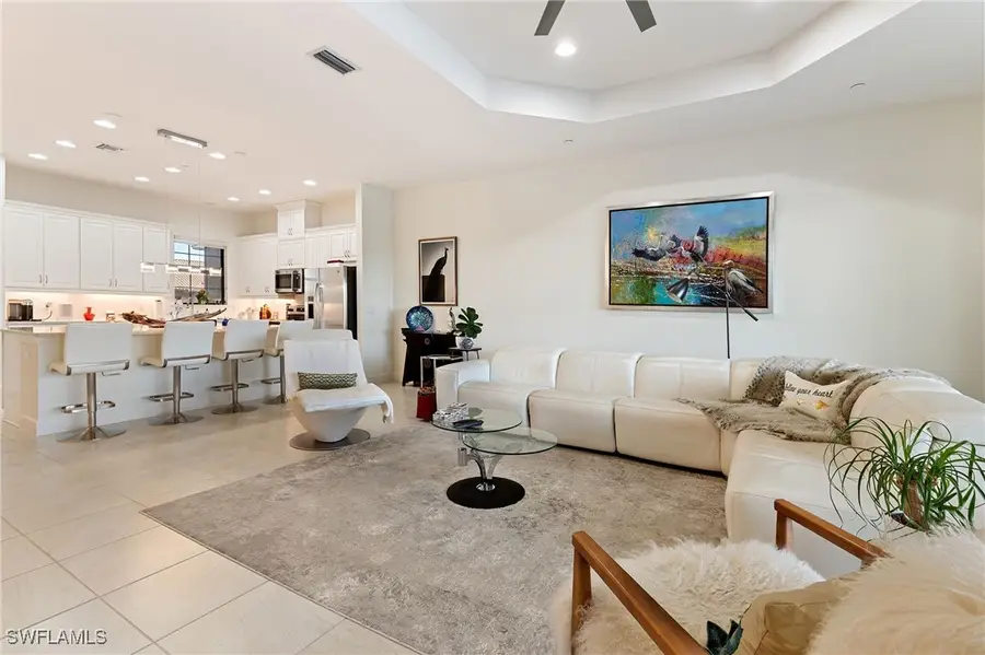 9653 Montelanico Loop #202, Naples, FL 34119 - Image #3