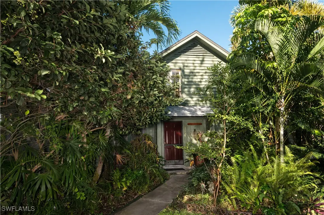 1295 Solana Road #C5, Naples, FL 34103 - Image #1