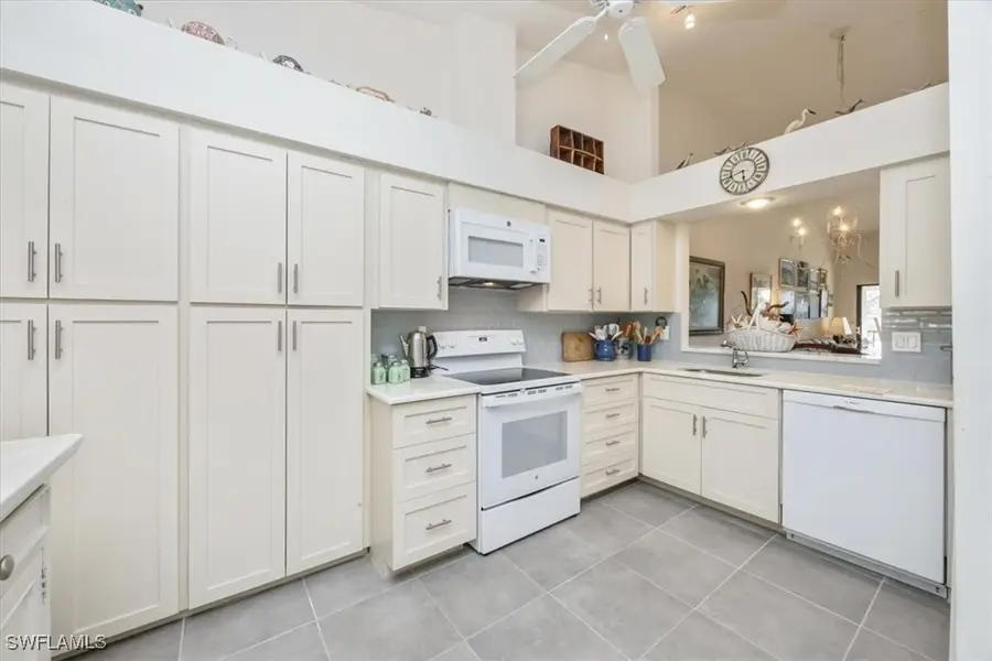 501 Lake Louise Circle #204, Naples, FL 34110 - Image #3