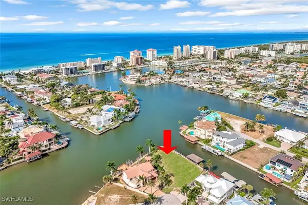 357 Germain Avenue, Naples, FL 34108