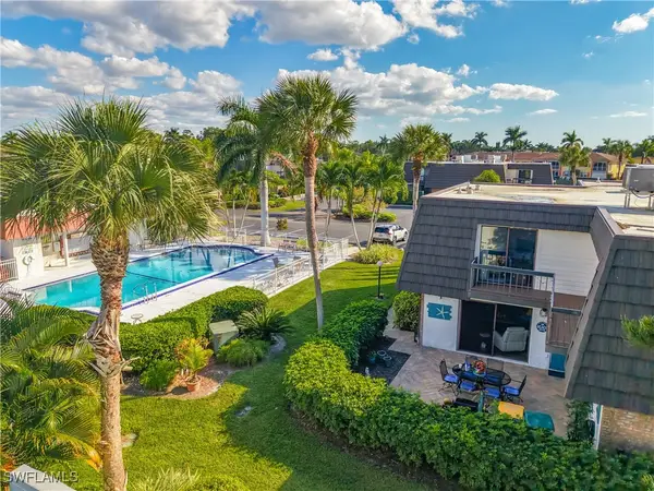 119 Lake Point Lane #5B, Naples, FL 34112
