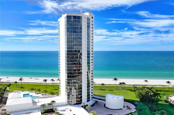 4601 Gulf Shore Boulevard N #2, Naples, FL 34103