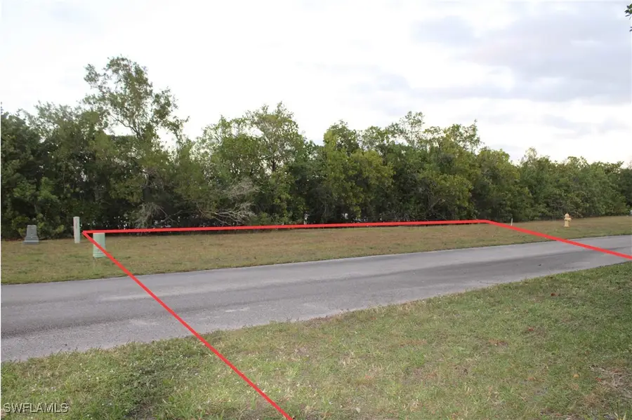 336 Freesia Street, Everglades City, FL 34139 - Image #3