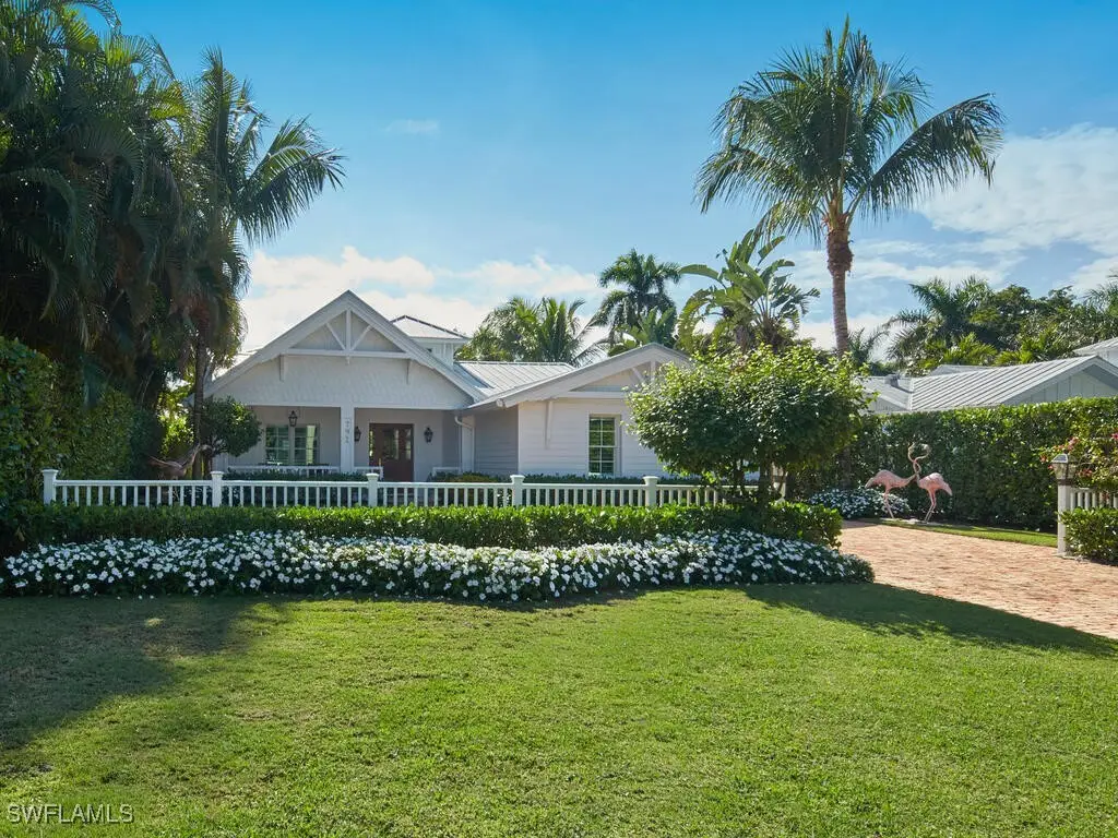 742 11th Avenue S, Naples, FL 34102 - Image #1