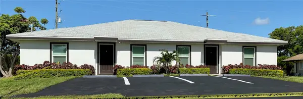 4330 Gulfstream Drive, Naples, FL 34112